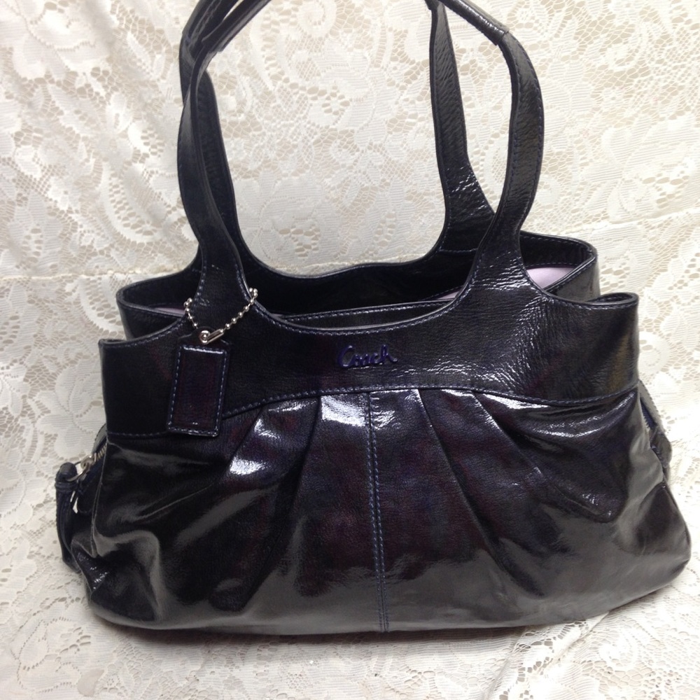 Coach -14063 Black Patent Leather Shoulder Bag (2009)
